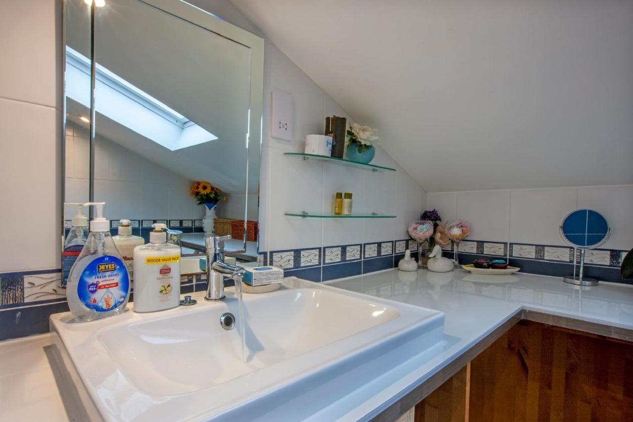 Premium 2Nd Floor 2 Bed Apt Sleeps 4 Adults In Oban Town Exterior foto