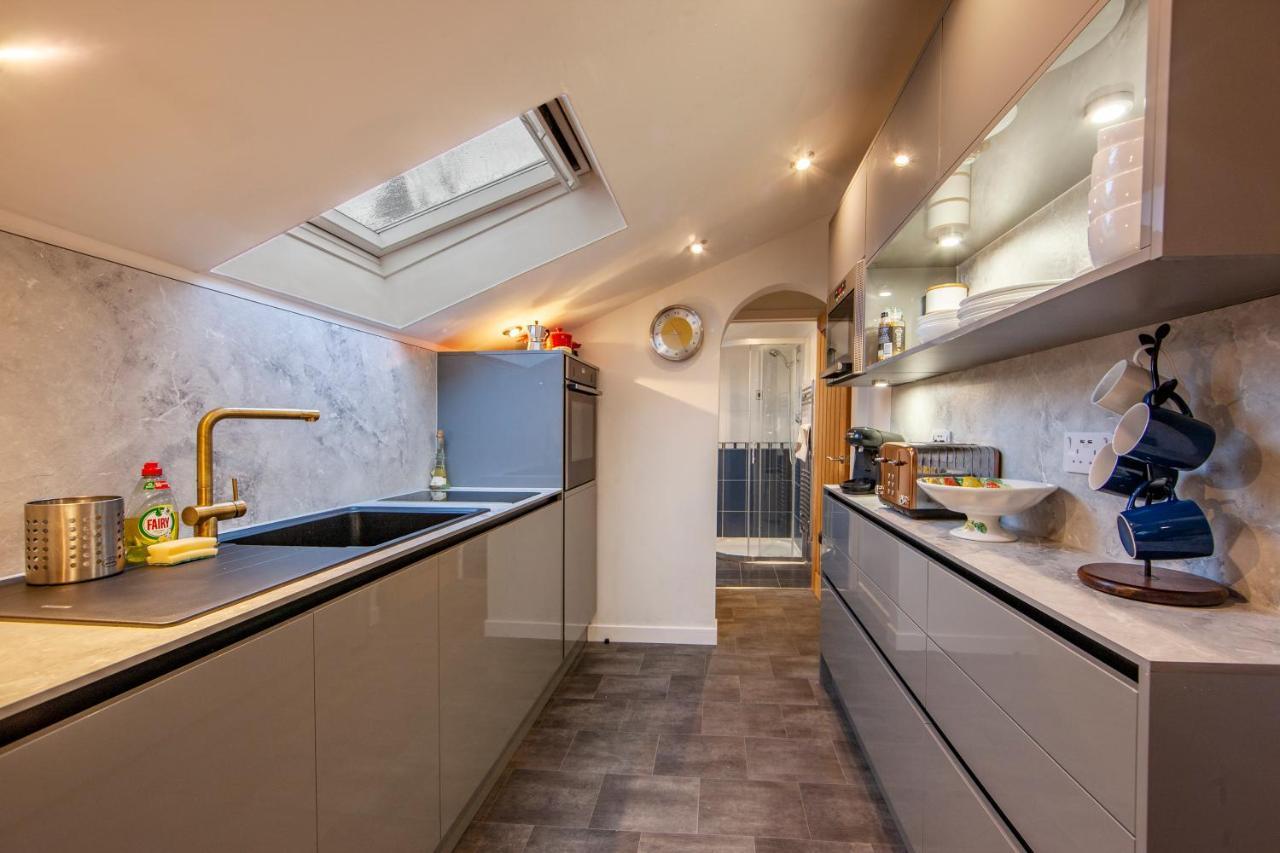 Premium 2Nd Floor 2 Bed Apt Sleeps 4 Adults In Oban Town Exterior foto
